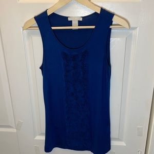 Woman’s tank size s